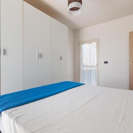 Dormiglione Apartment Torre Lapillo Buitenkant foto