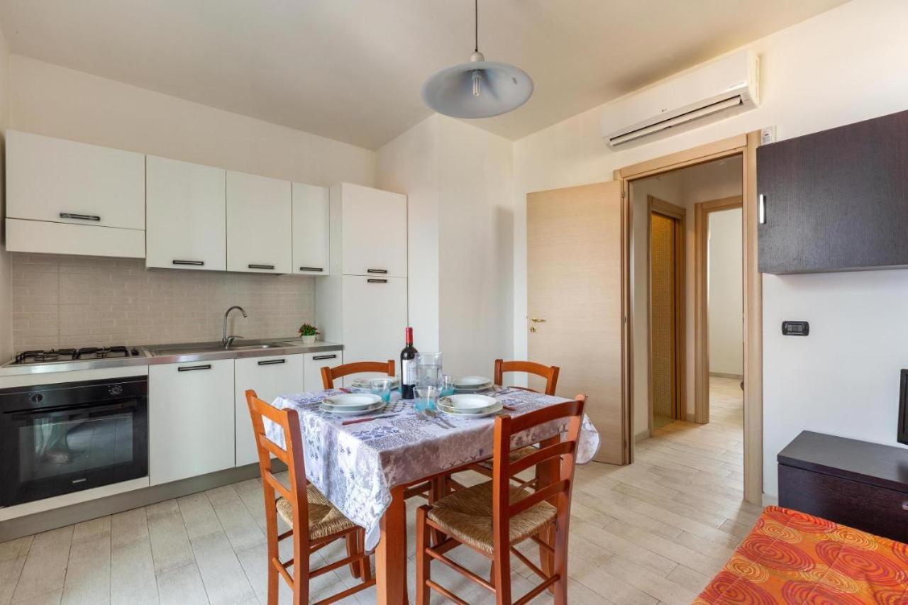 Dormiglione Apartment Torre Lapillo Buitenkant foto